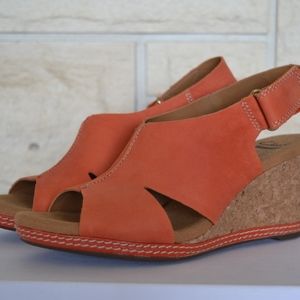 Clarks Salmon Wedge Sandals 7